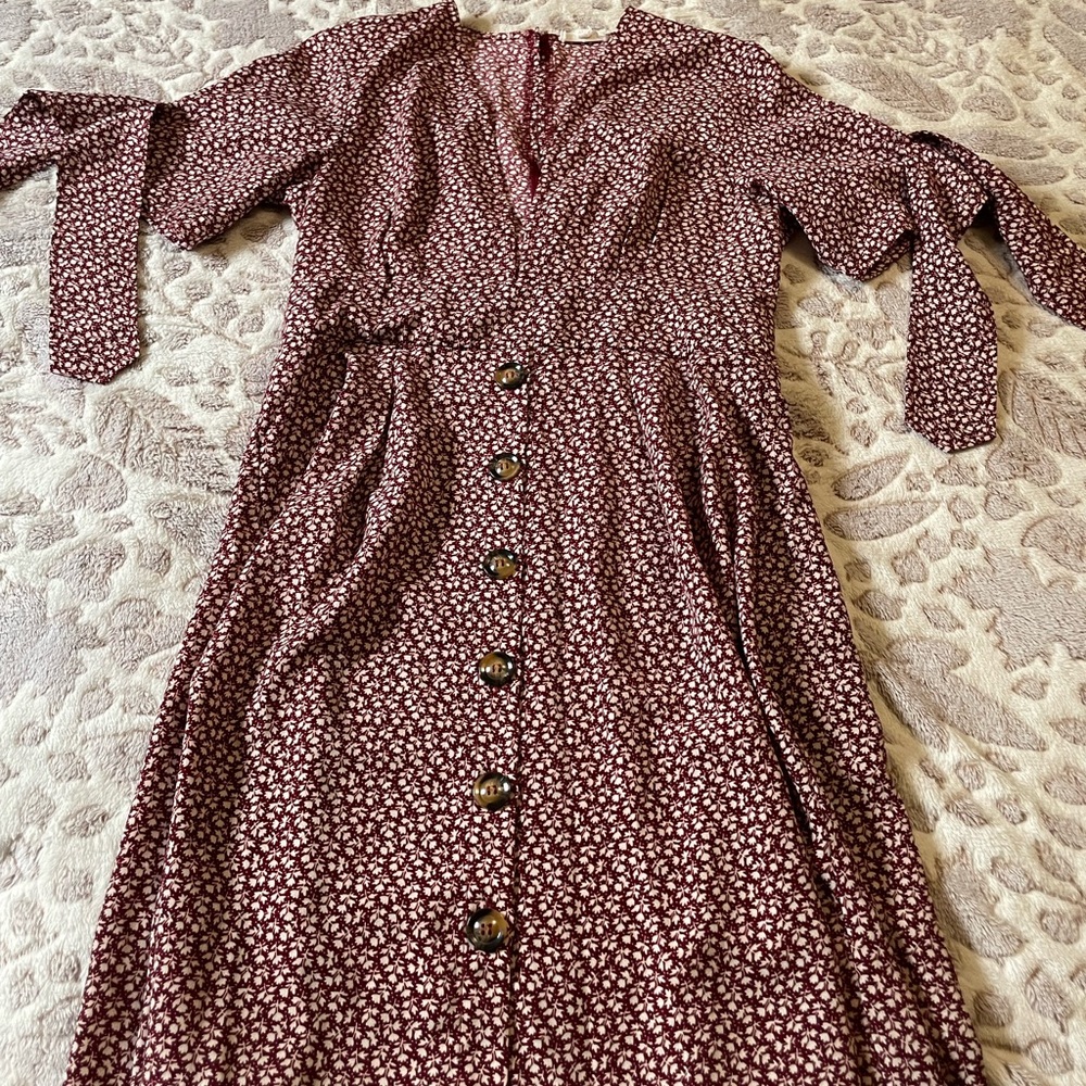 Floral Button-Down Dress in Maroon